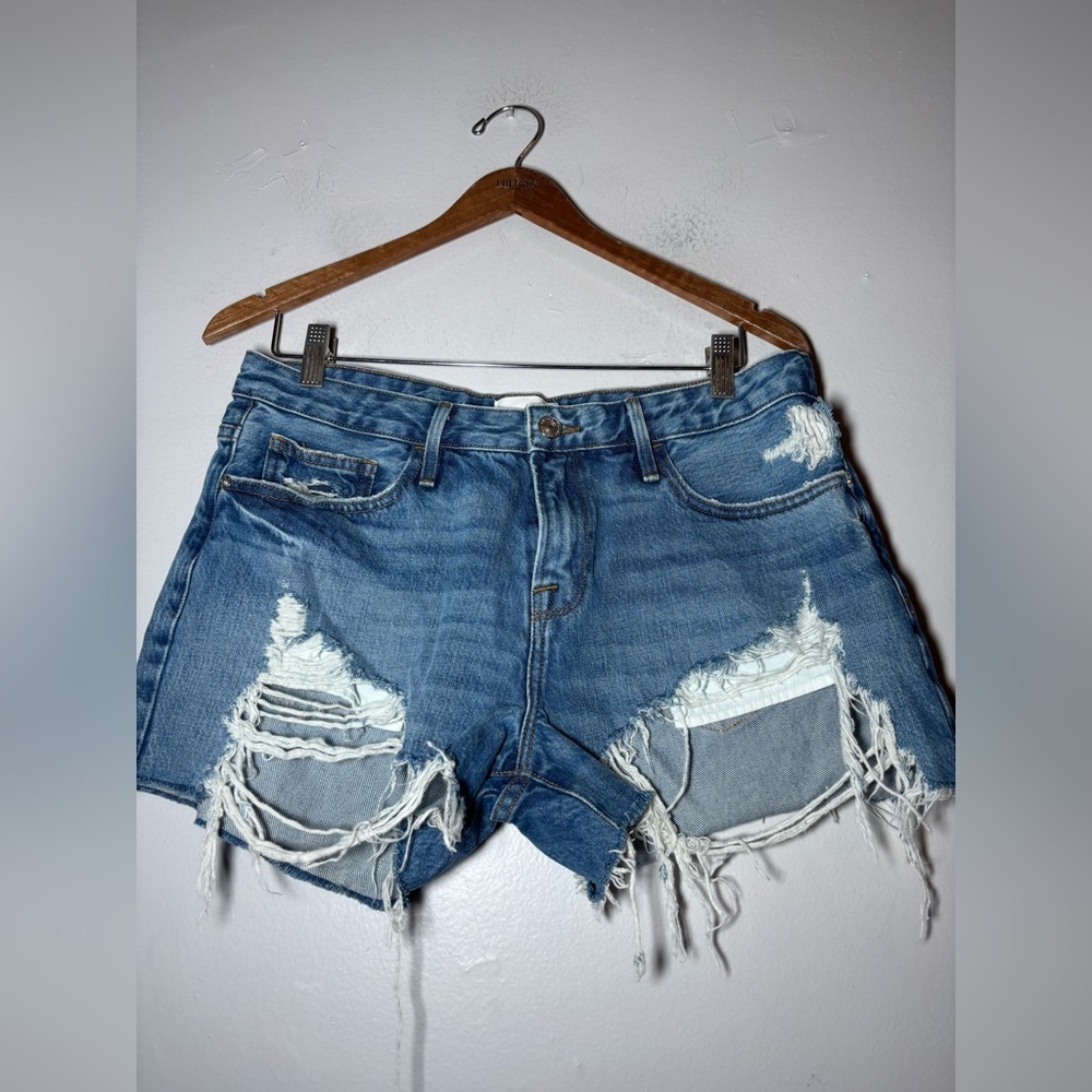 Frame Denim Le Grand Garcon Blue Faded Distressed Denim Jorts size 28